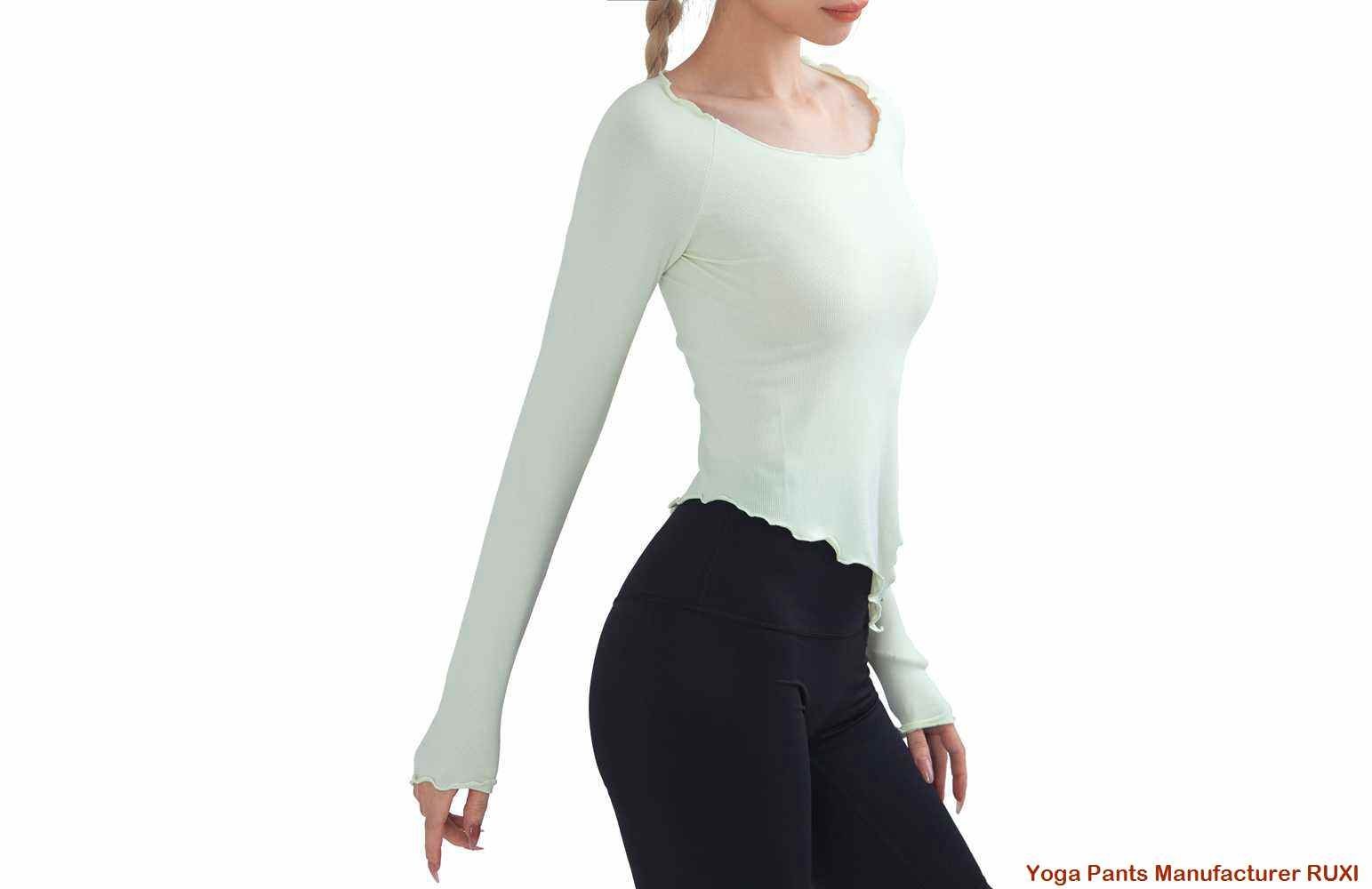 grudnjak s prednjim zatvaračem