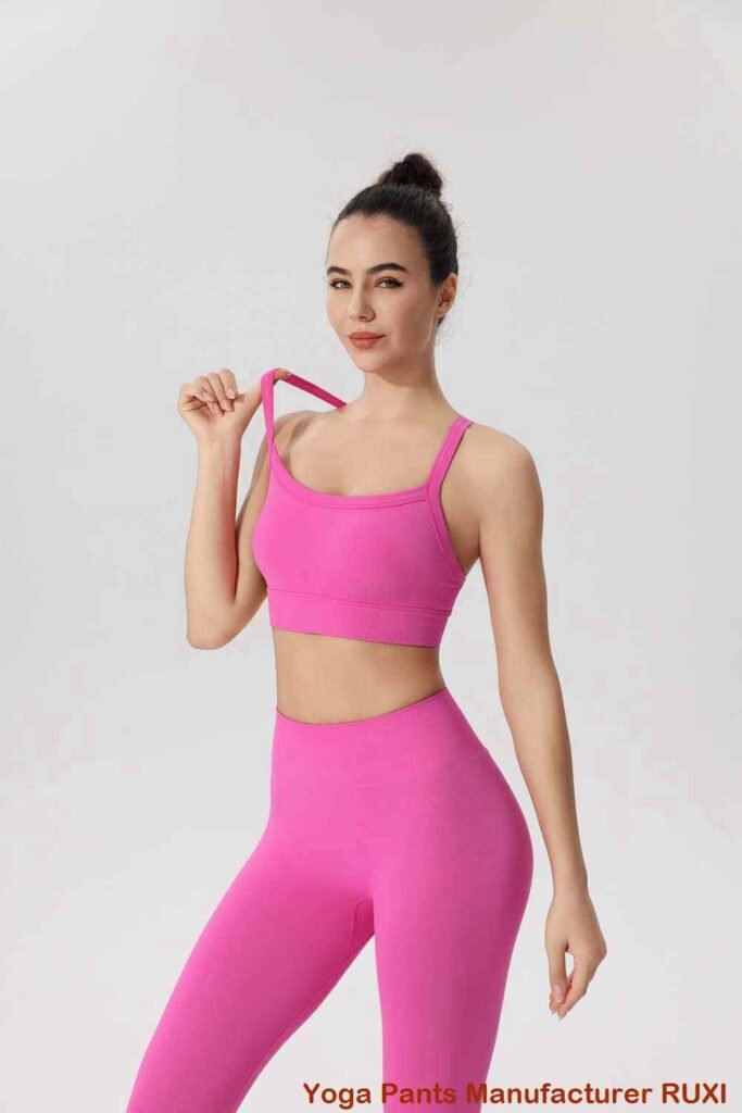 bijele teniske kratke hlače ženske